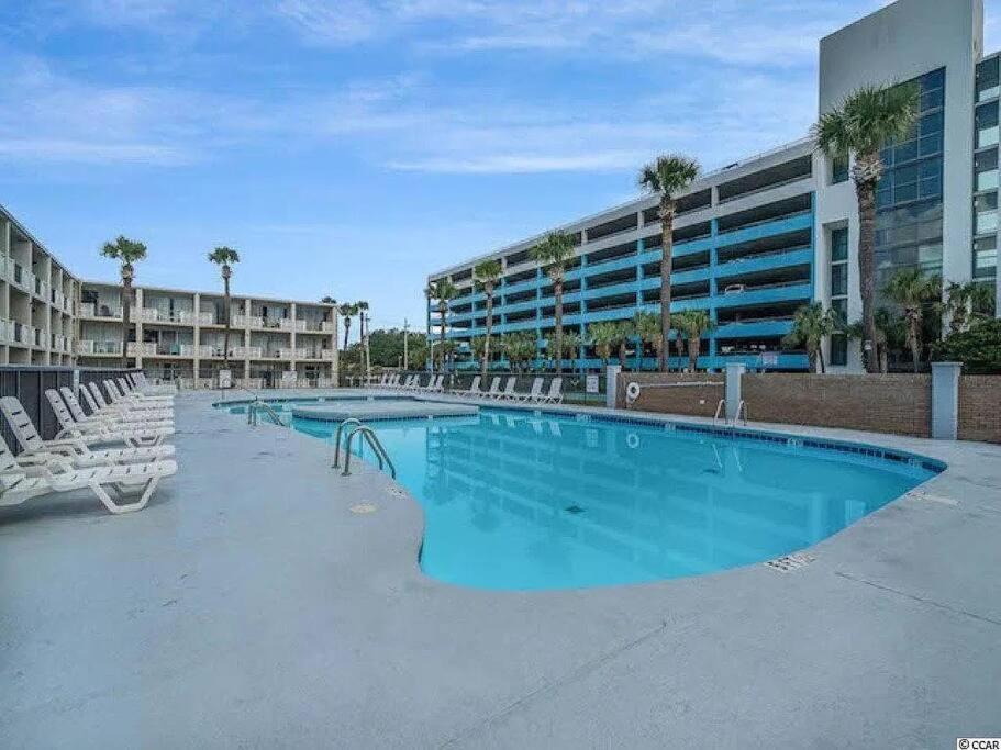Pool Front & Across From Beach Myrtle Beach Exterior foto